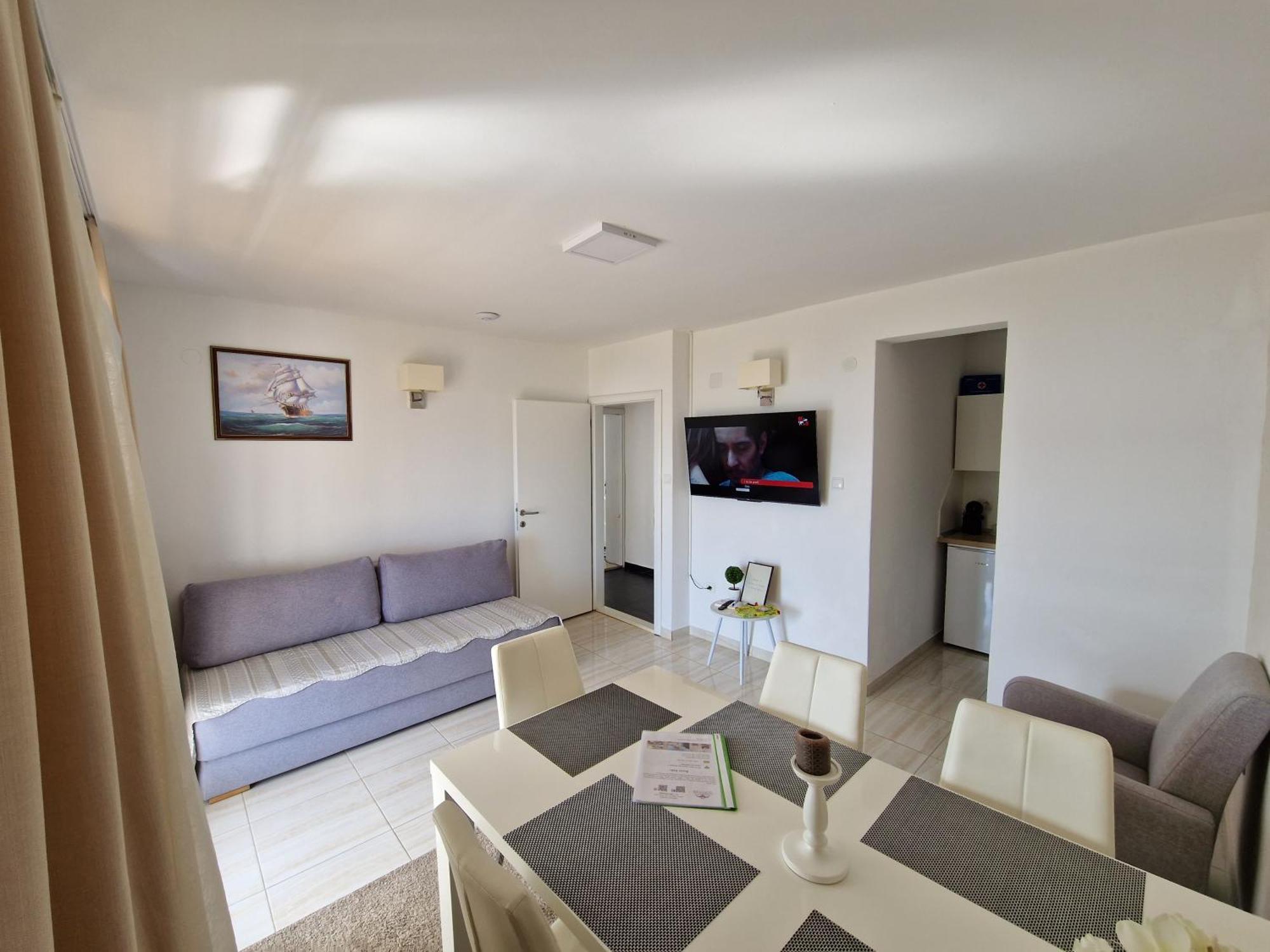 Apartmani Kristijan Цриквеница Экстерьер фото