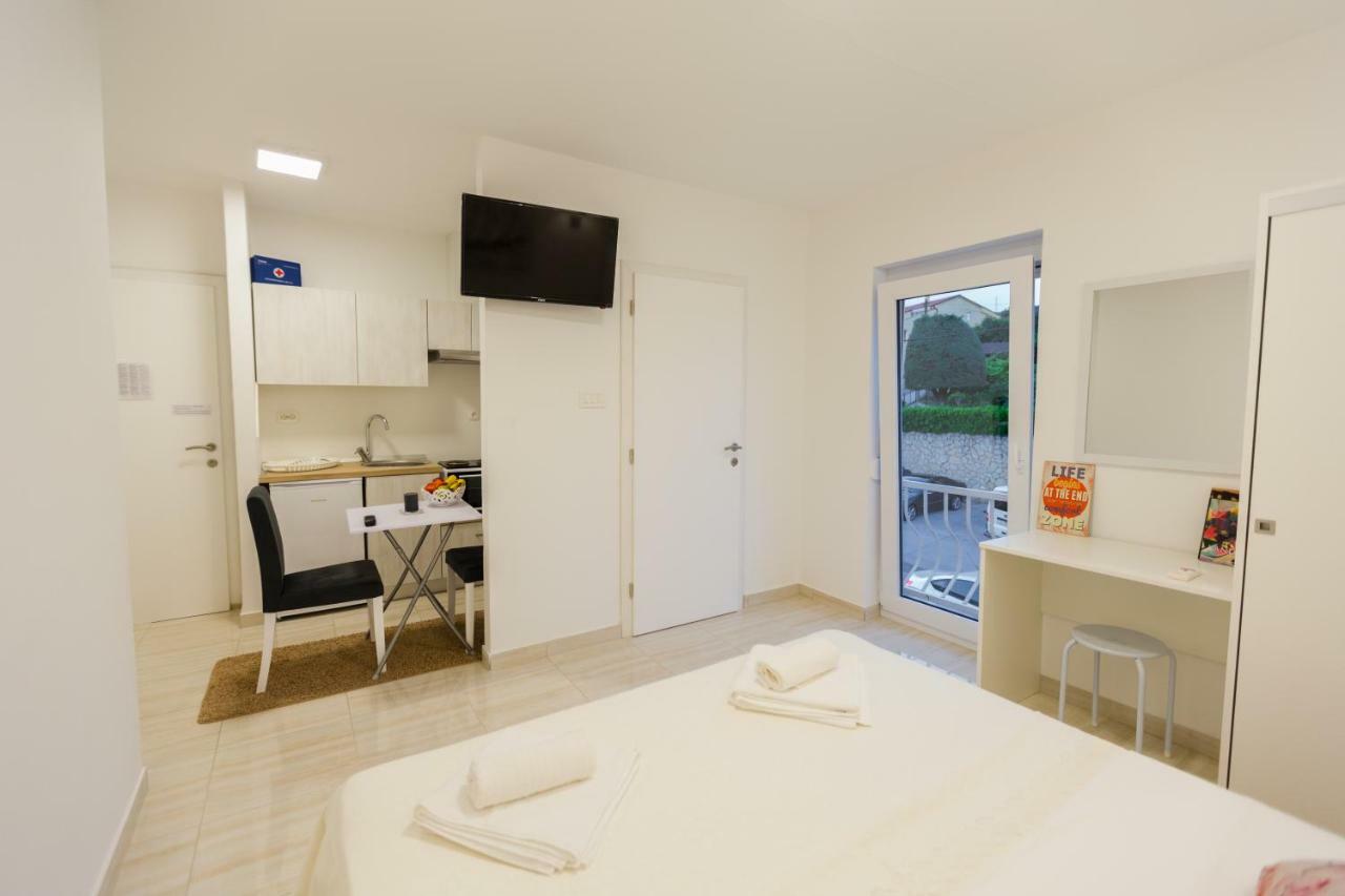 Apartmani Kristijan Цриквеница Экстерьер фото