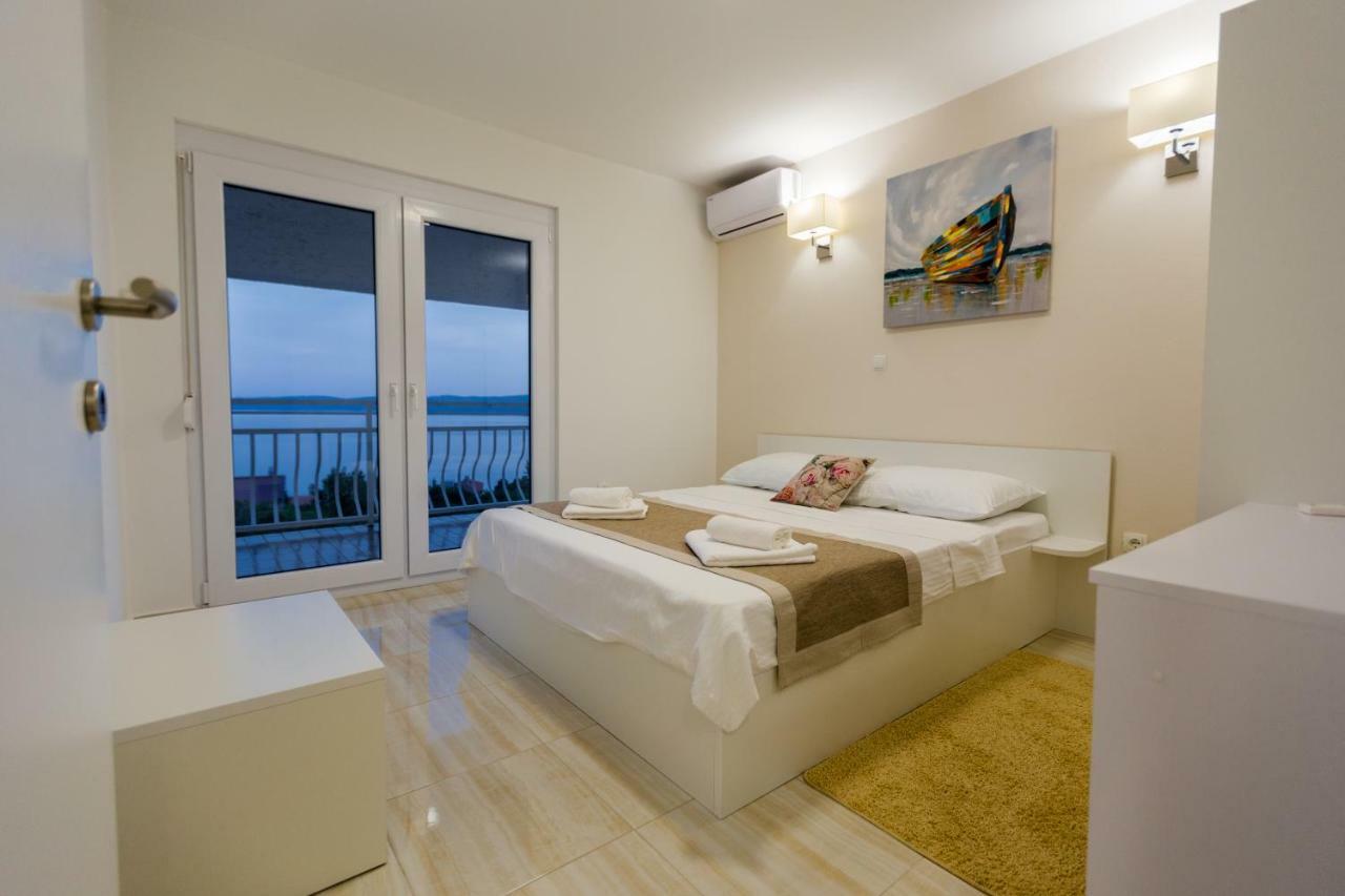 Apartmani Kristijan Цриквеница Экстерьер фото
